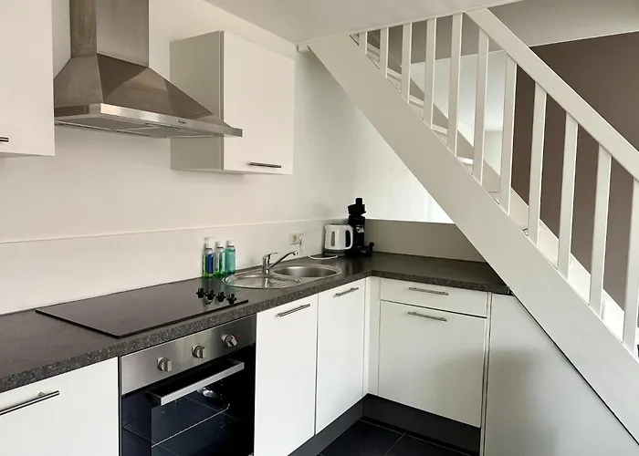 Weststraat 22 - - West 3p * Ouddorp